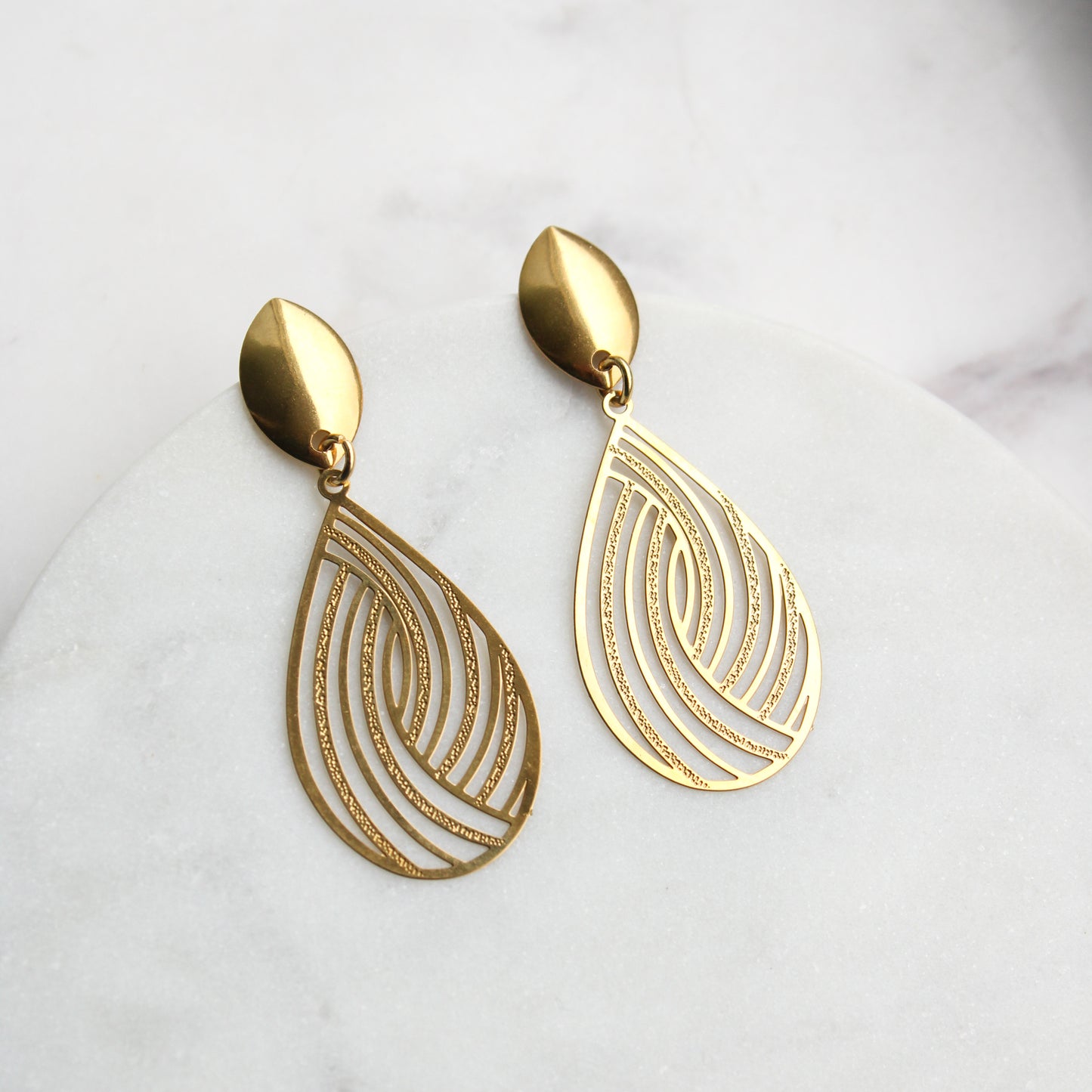 Ohrringe Navette in Gold