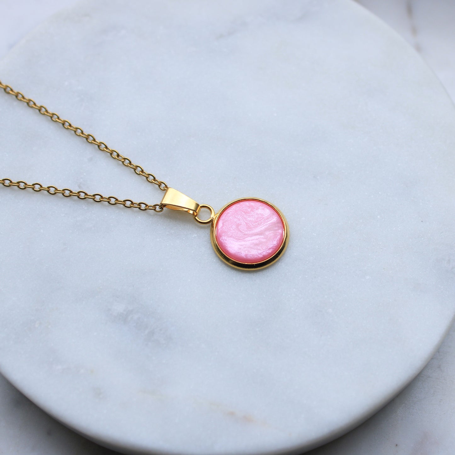 Halskette Gold aus Edelstahl, Anhänger mit Stein in Pink