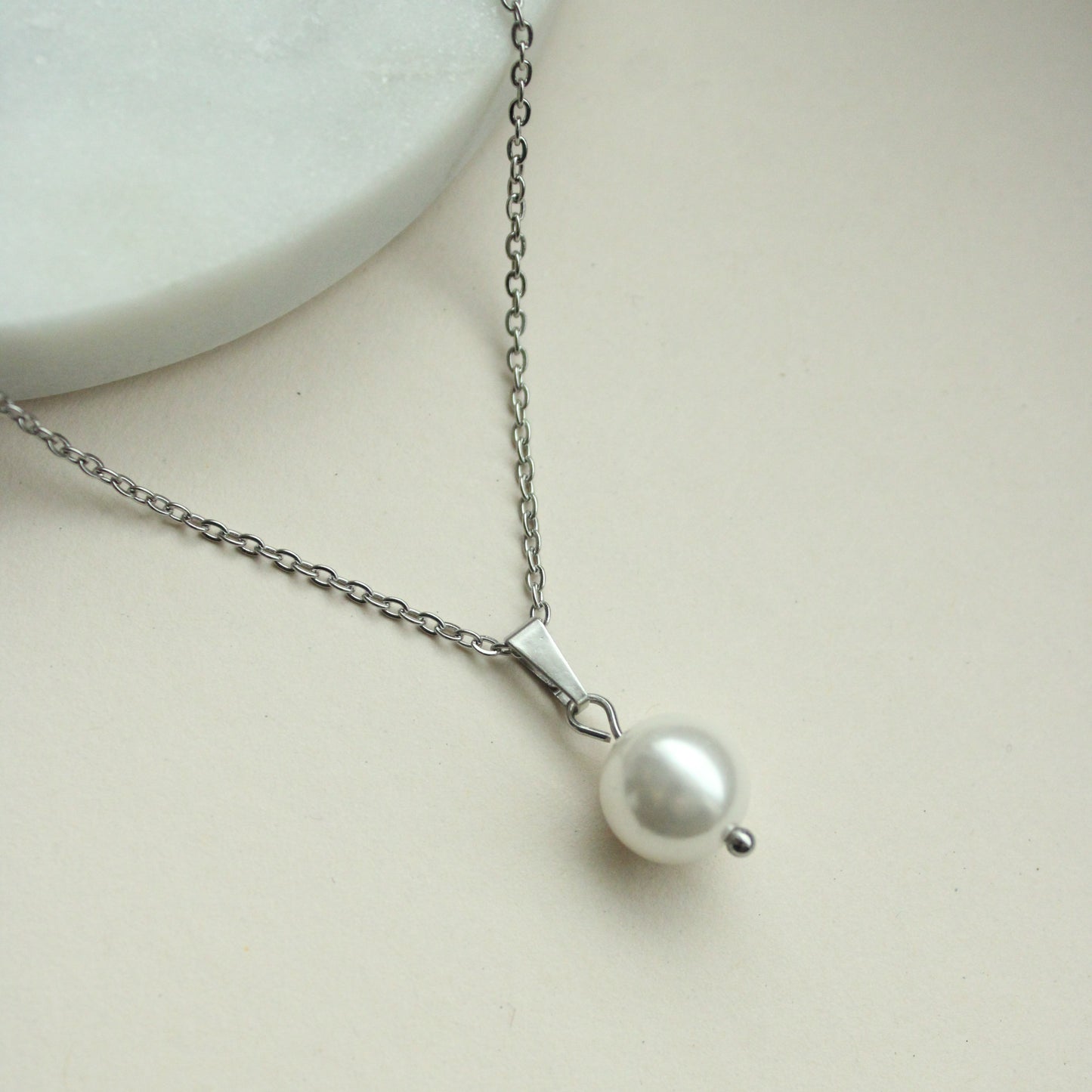 Halskette in Silber mit Perle als Anhänger, Edelstahl
