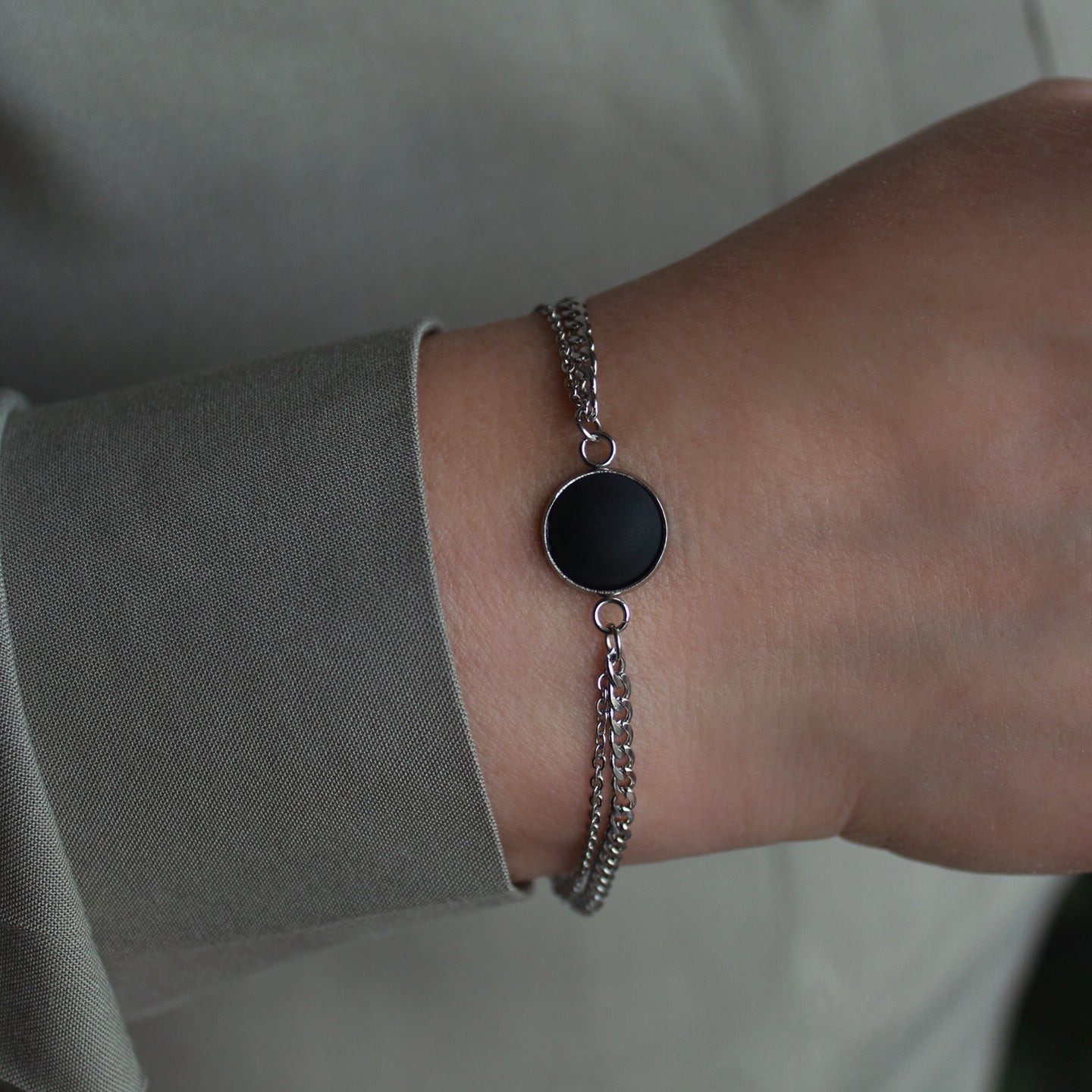 Armband in Silber mit Stein in Schwarz Matt