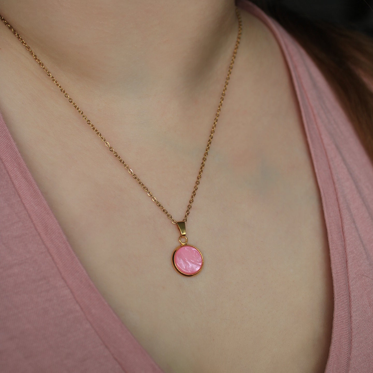 Halskette Gold aus Edelstahl, Anhänger mit Stein in Pink
