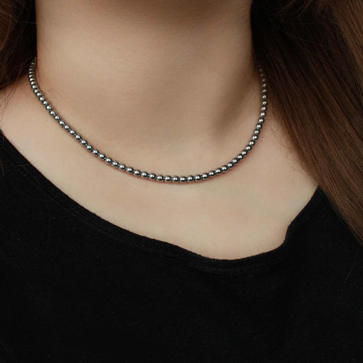Hämatit Halkette, schlichte graue Kette mit Perlen und Edelstahl