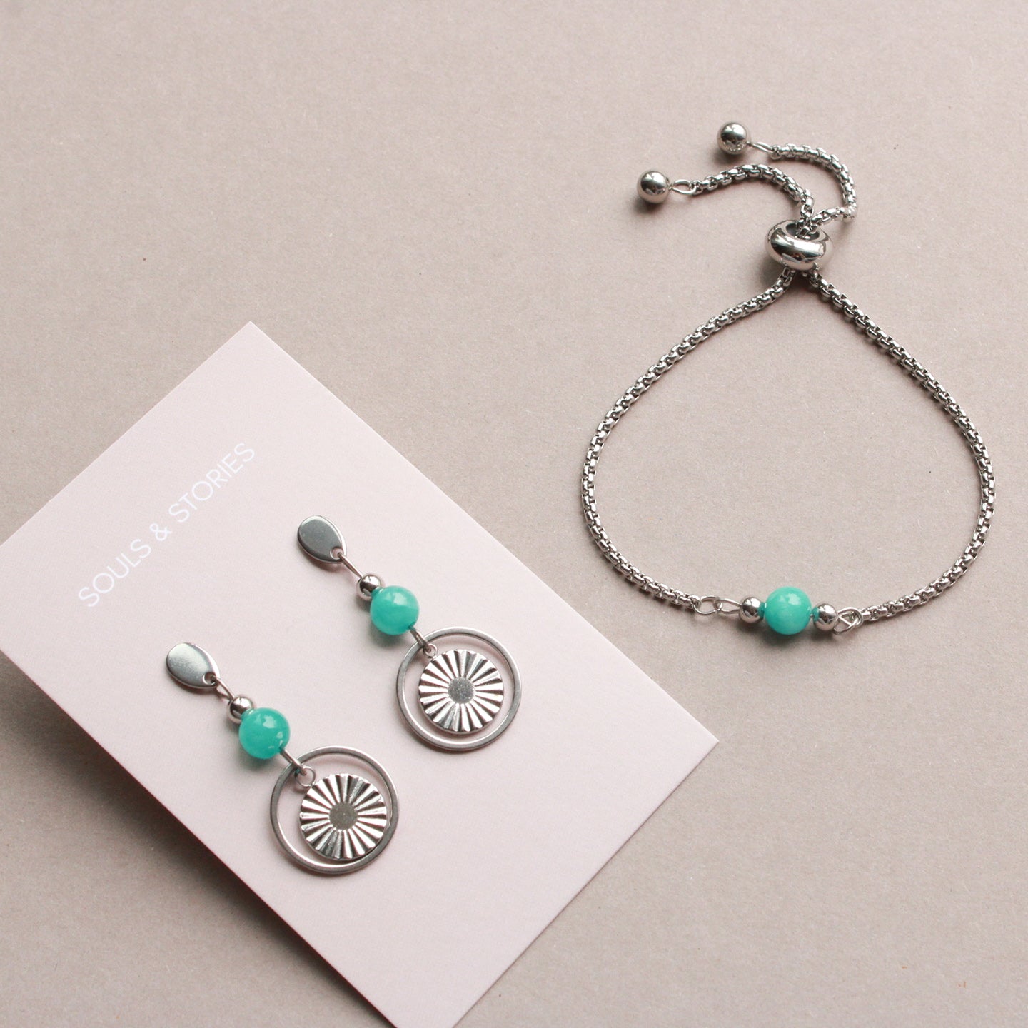 Ohrringe Silber mit Perle aus Naturstein in Türkis und rundem Anhänger, Ohrstecker