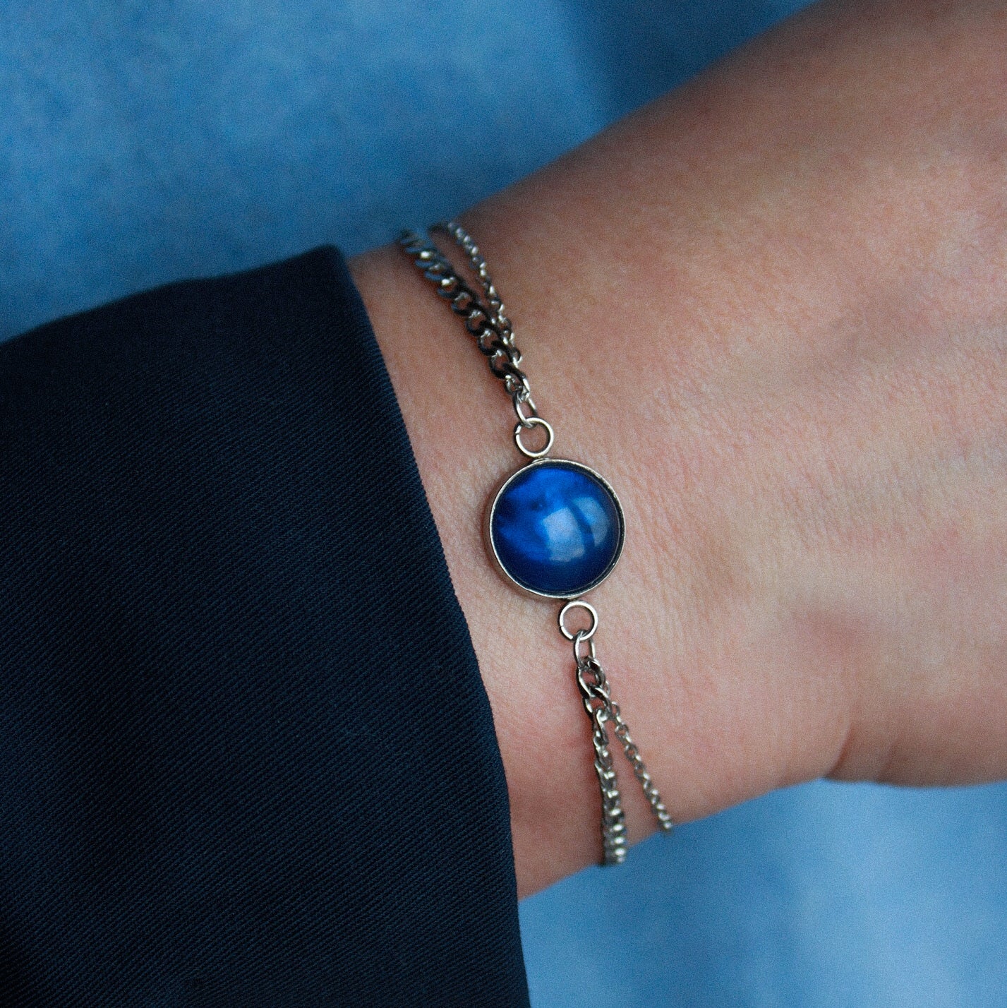 Armband in Silber mit Stein in Königsblau