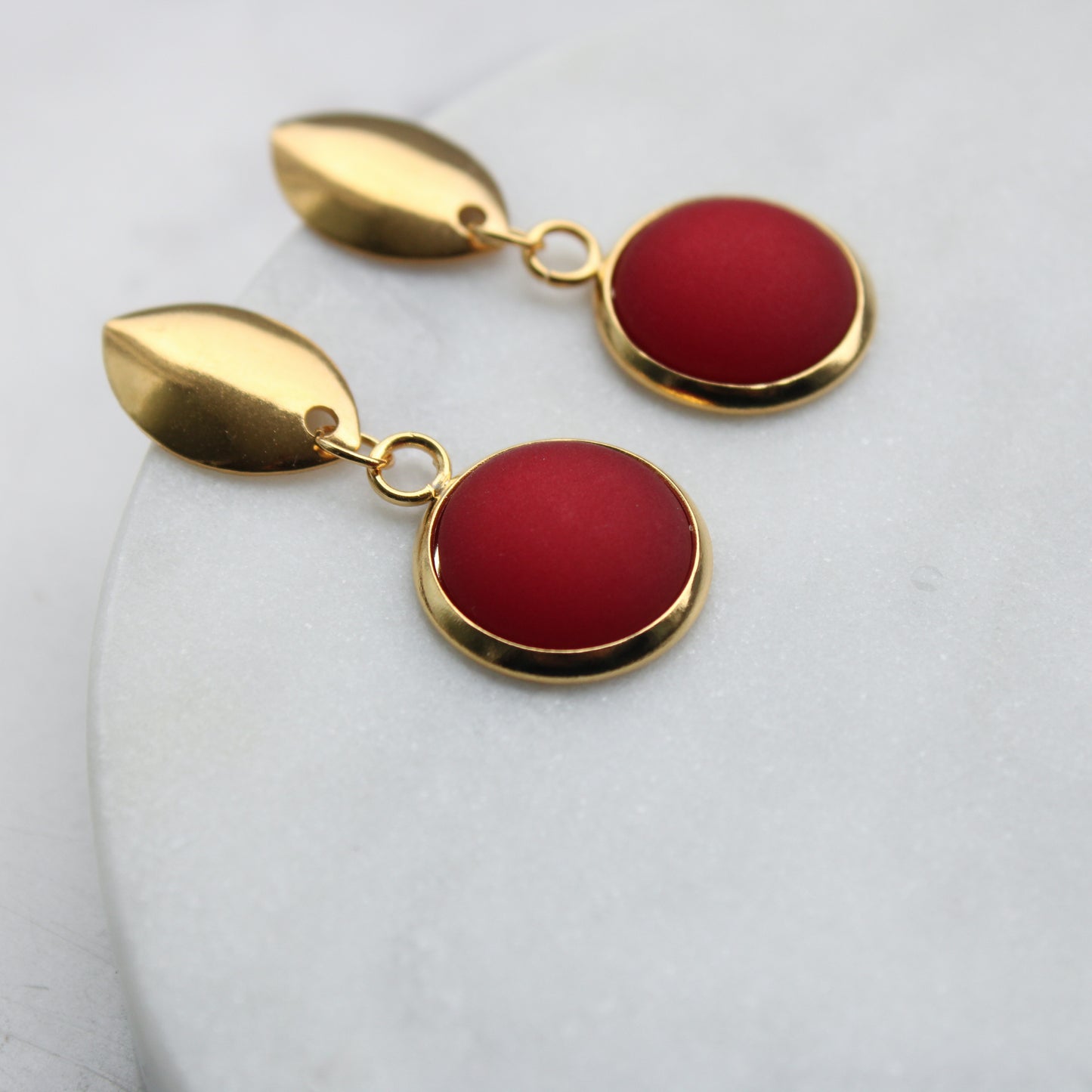 Ohrringe Navette in Rot Matt und Gold, Edelstahl