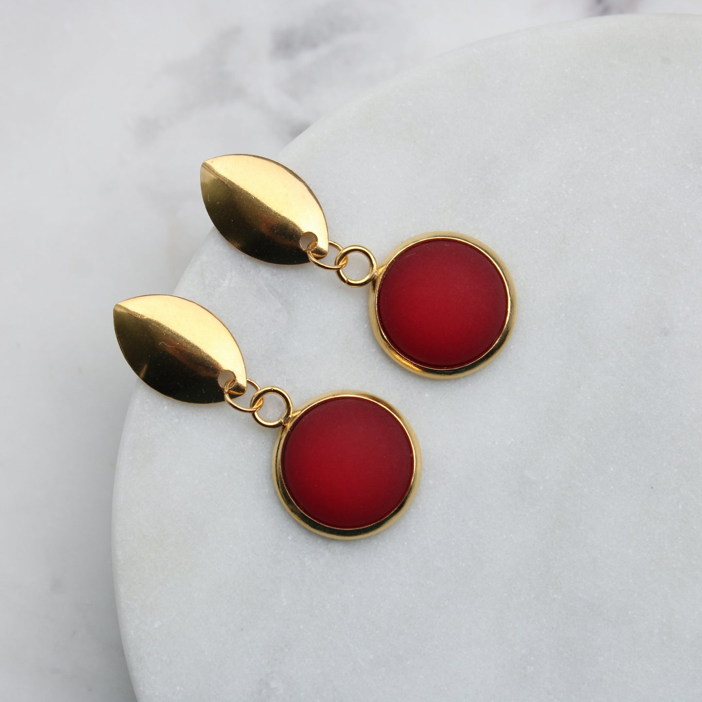 Ohrringe Navette in Rot Matt und Gold, Edelstahl