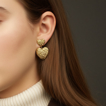 Herz-Ohrringe in Gold aus Edelstahl, Statement Ohrringe