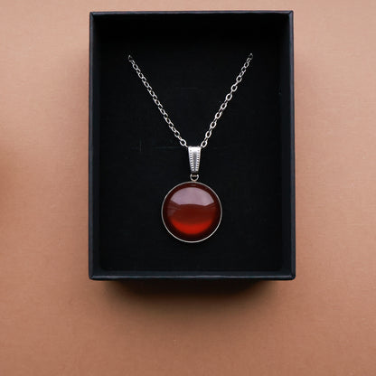 Silberne Halskette mit rundem Anhänger in Braun (2 cm), Edelstahl