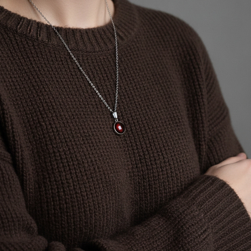 Silberne Halskette mit rundem Anhänger in Braun (1,2 cm), Edelstahl