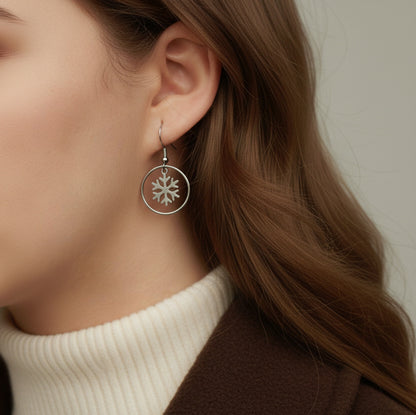 Schneeflocken Ohrringe in Silber, Edelstahl