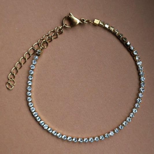 Funkelndes Tennisarmband in Gold aus Edelstahl