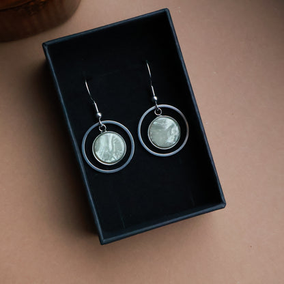 Ohrringe Silber und Jadegrün mit Kreis Anhänger, Edelstahl