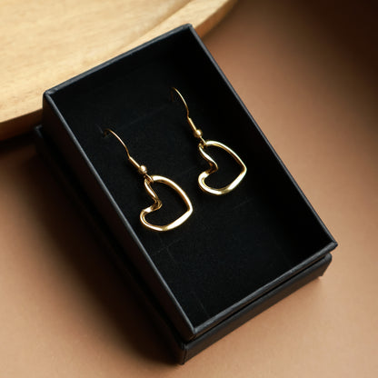Herz Ohrringe in Gold aus Edelstahl, offenes Herz Design