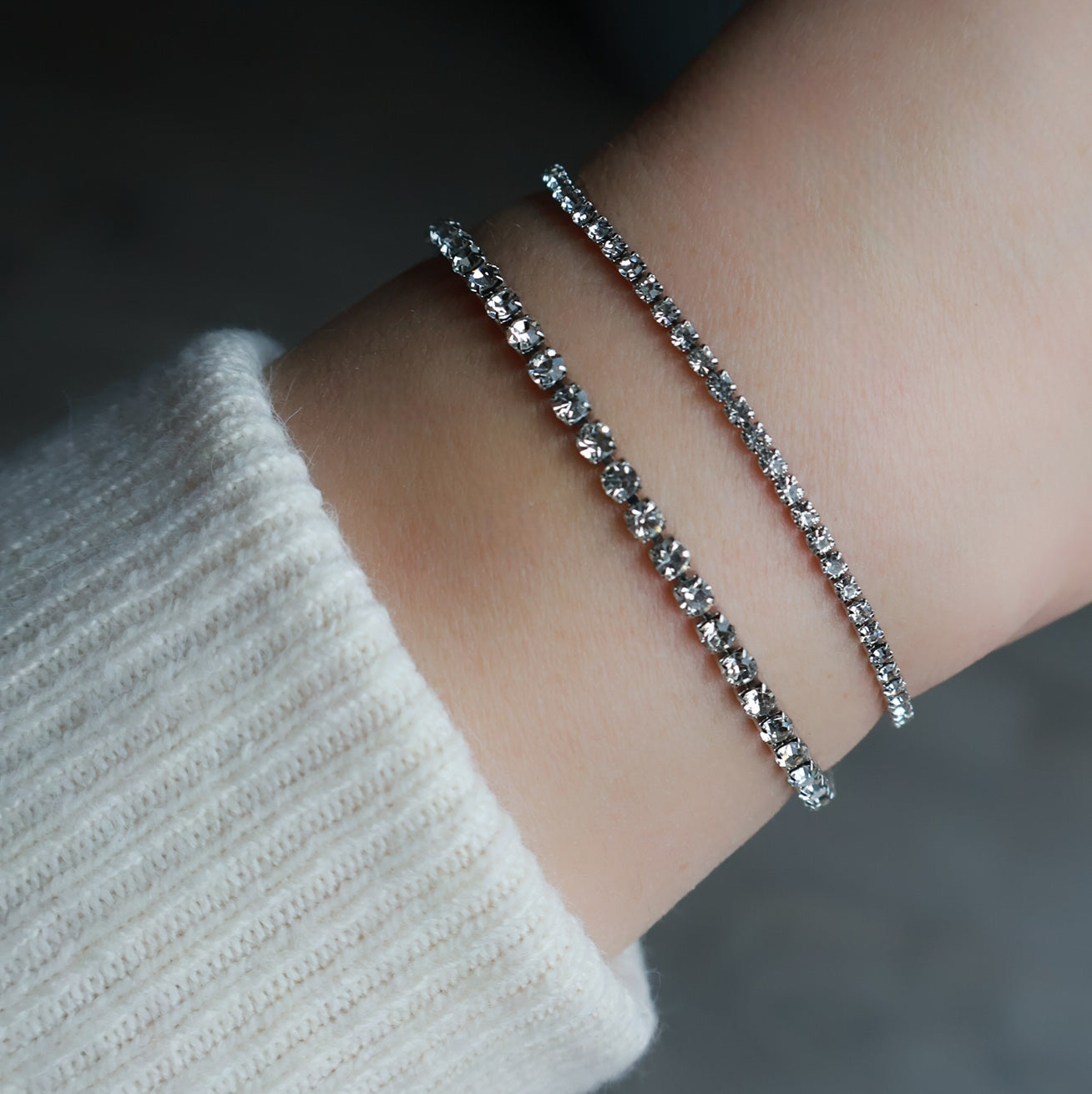 Funkelndes Tennisarmband in Silber aus Edelstahl