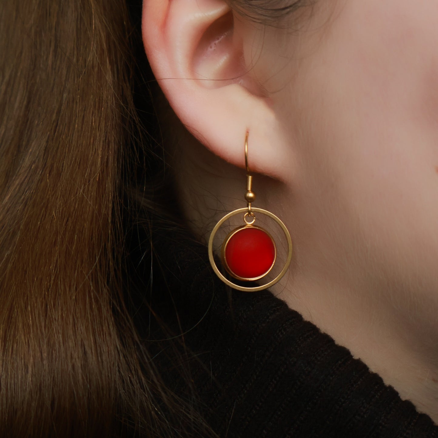 Ohrringe Gold und Rot Matt mit Kreis Anhänger, Edelstahl