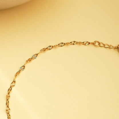 Gold Fußkettchen aus Edelstahl, filigraner Fußschmuck mit funkelnden Details
