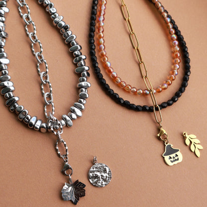 Halloween Taschenanhänger mit Kürbis und Blatt-Anhänger, Gold, Schwarz und Orange
