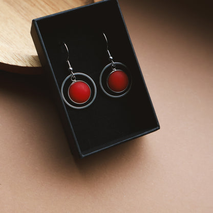 Ohrringe Silber und Rot Matt mit Kreis Anhänger, Edelstahl