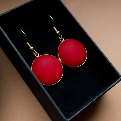Runde Ohrringe in Rot Matt und Gold aus Edelstahl