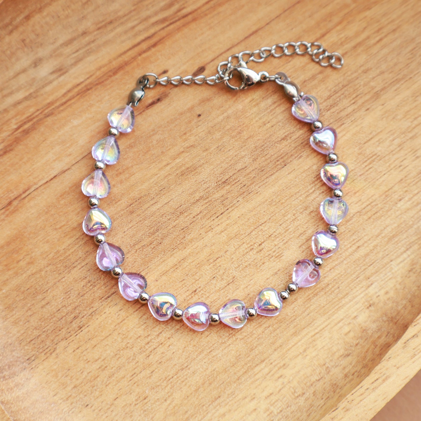 Armband mit Perlen in Herzform, Lilac und Silber