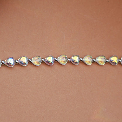 Armband mit Perlen in Herzform, Weiß/Kristall und Silber
