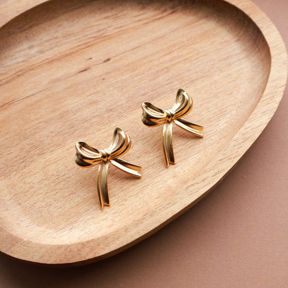 Schleifen-Ohrringe in Gold aus Edelstahl