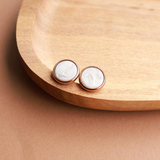 Runde Roségold Ohrstecker mit weißem Stein, Edelstahl