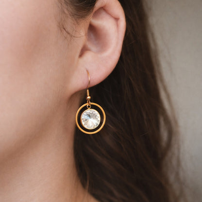 Ohrringe in Gold mit Zirkonia-Steinen und Kreis Anhänger, Edelstahl