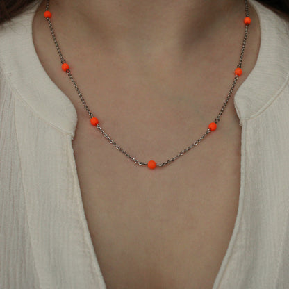 Halskette Silber mit kleinen Perlen in Orange, Neon Orange, Edelstahl